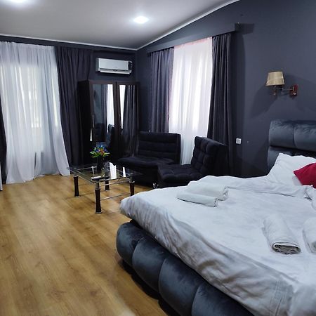 Hotel 770 Batoumi Extérieur photo